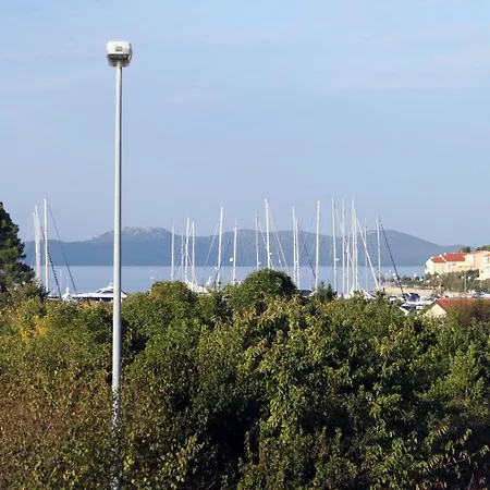 With A Parking Space - 5773 *