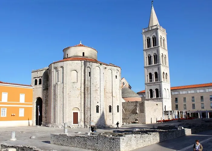 Apartment With A Parking Space - 5773 Zadar